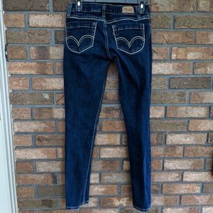 Levis too super low skinny leg jeans